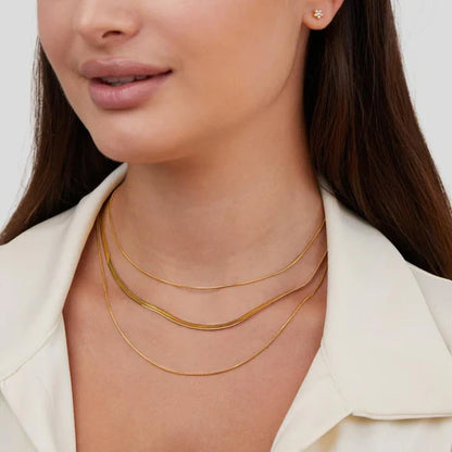 Multilayered gold chain necklace