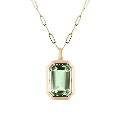 Sophia necklace with emerald stone