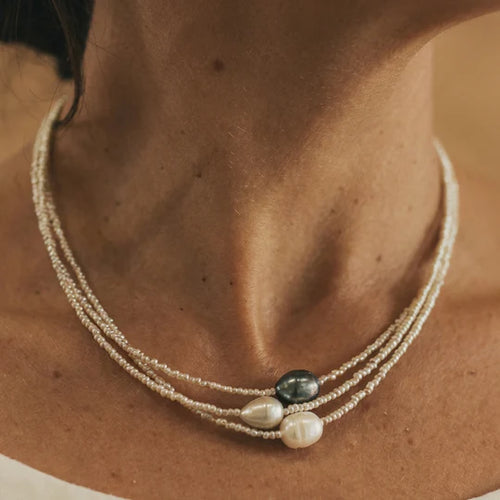 Collar de margaritas naturales