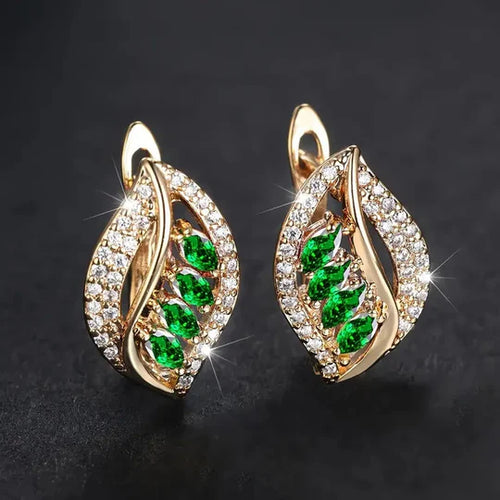 Pendientes de hoja esmeralda de Katarina