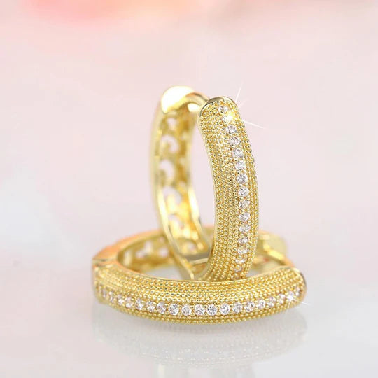 Vintage gold earrings with an Elegant design.